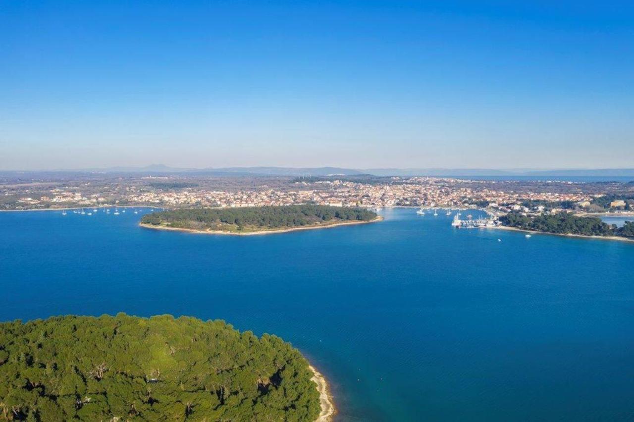 Apartment Dubravka Near The Sandy Beach Medulin Bagian luar foto