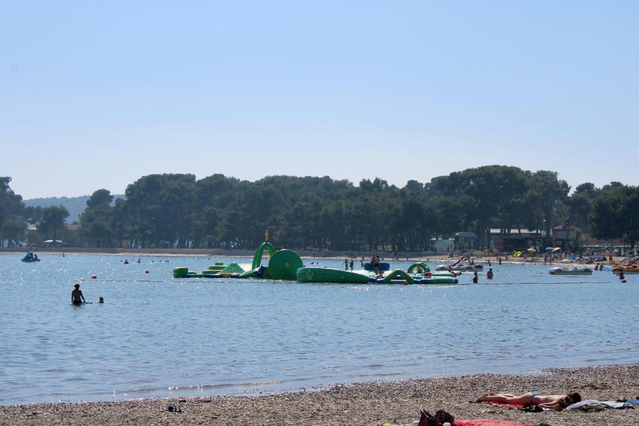 Apartment Dubravka Near The Sandy Beach Medulin Bagian luar foto